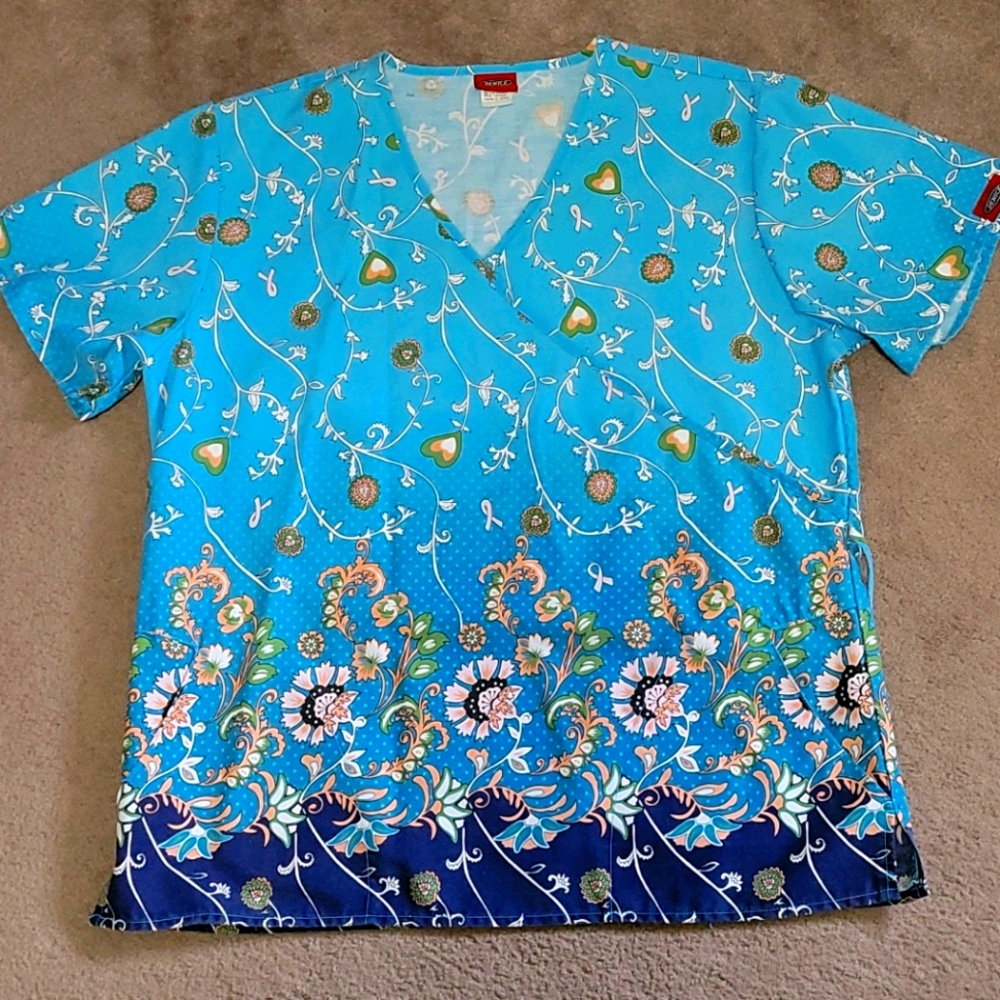 Scrub top
